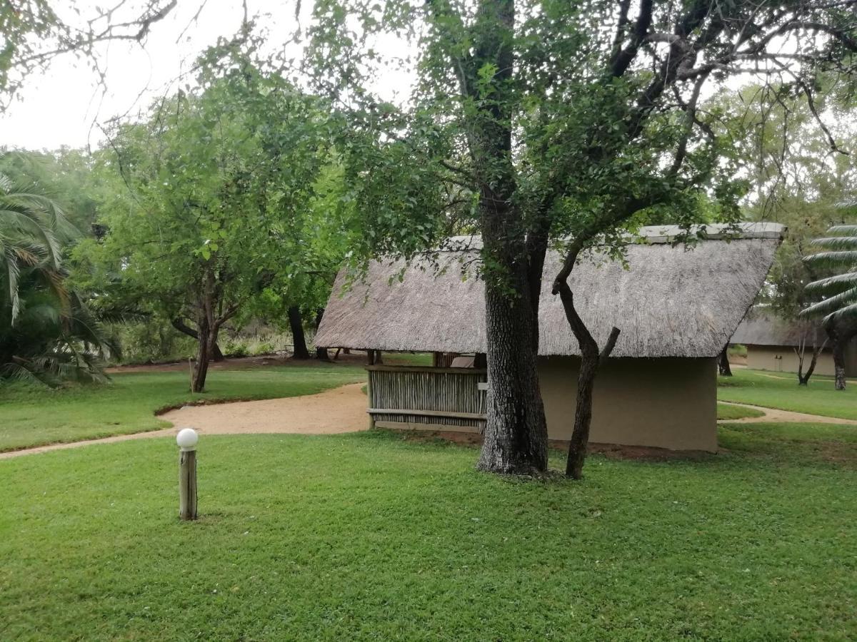 הוילה הודספרויט Shumba Safari Bush Camp מראה חיצוני תמונה