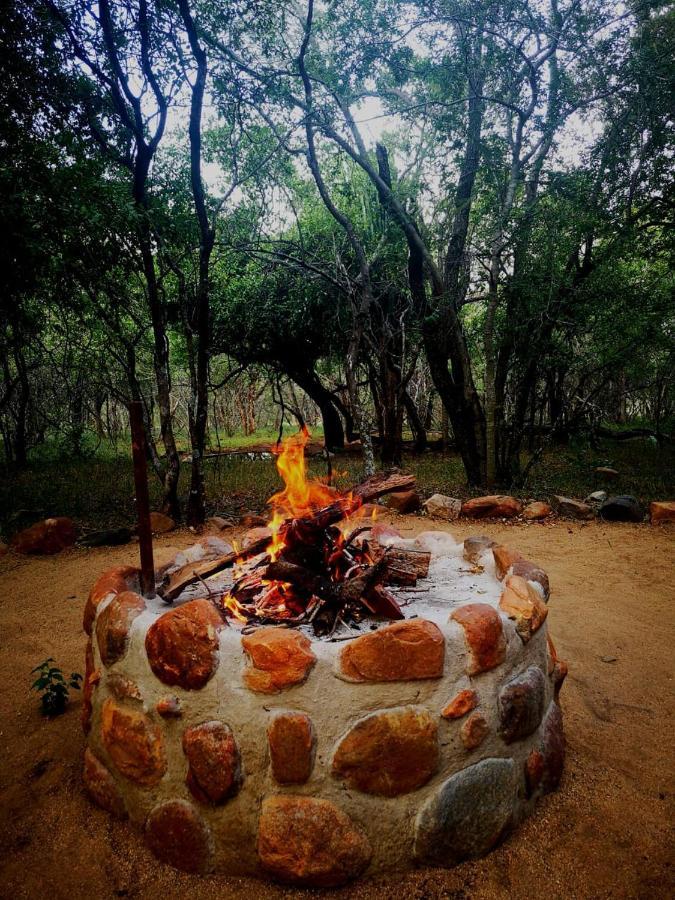 הוילה הודספרויט Shumba Safari Bush Camp מראה חיצוני תמונה