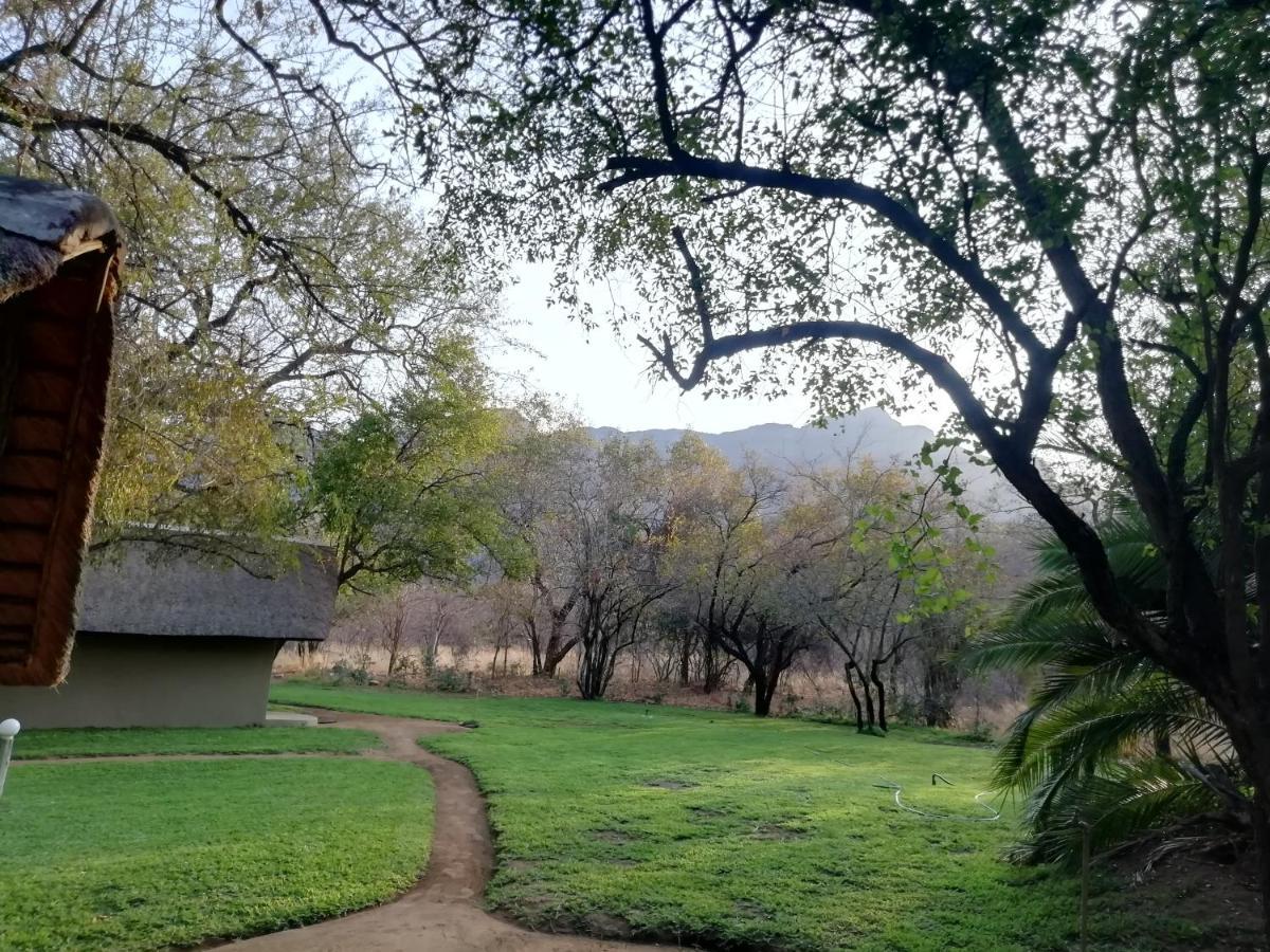 הוילה הודספרויט Shumba Safari Bush Camp מראה חיצוני תמונה