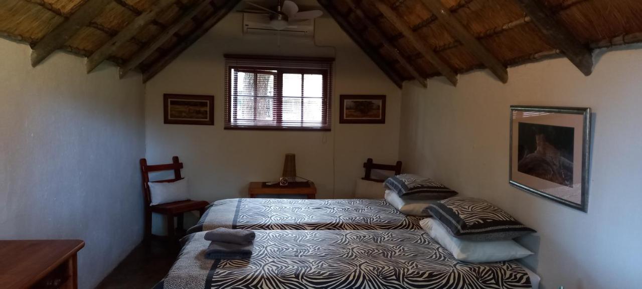 הוילה הודספרויט Shumba Safari Bush Camp מראה חיצוני תמונה