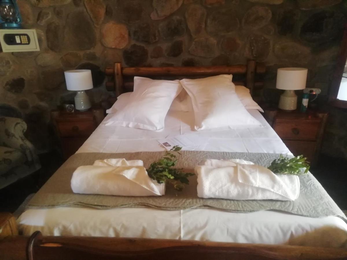הוילה הודספרויט Shumba Safari Bush Camp מראה חיצוני תמונה