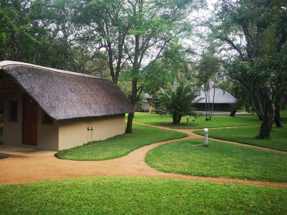 הוילה הודספרויט Shumba Safari Bush Camp מראה חיצוני תמונה